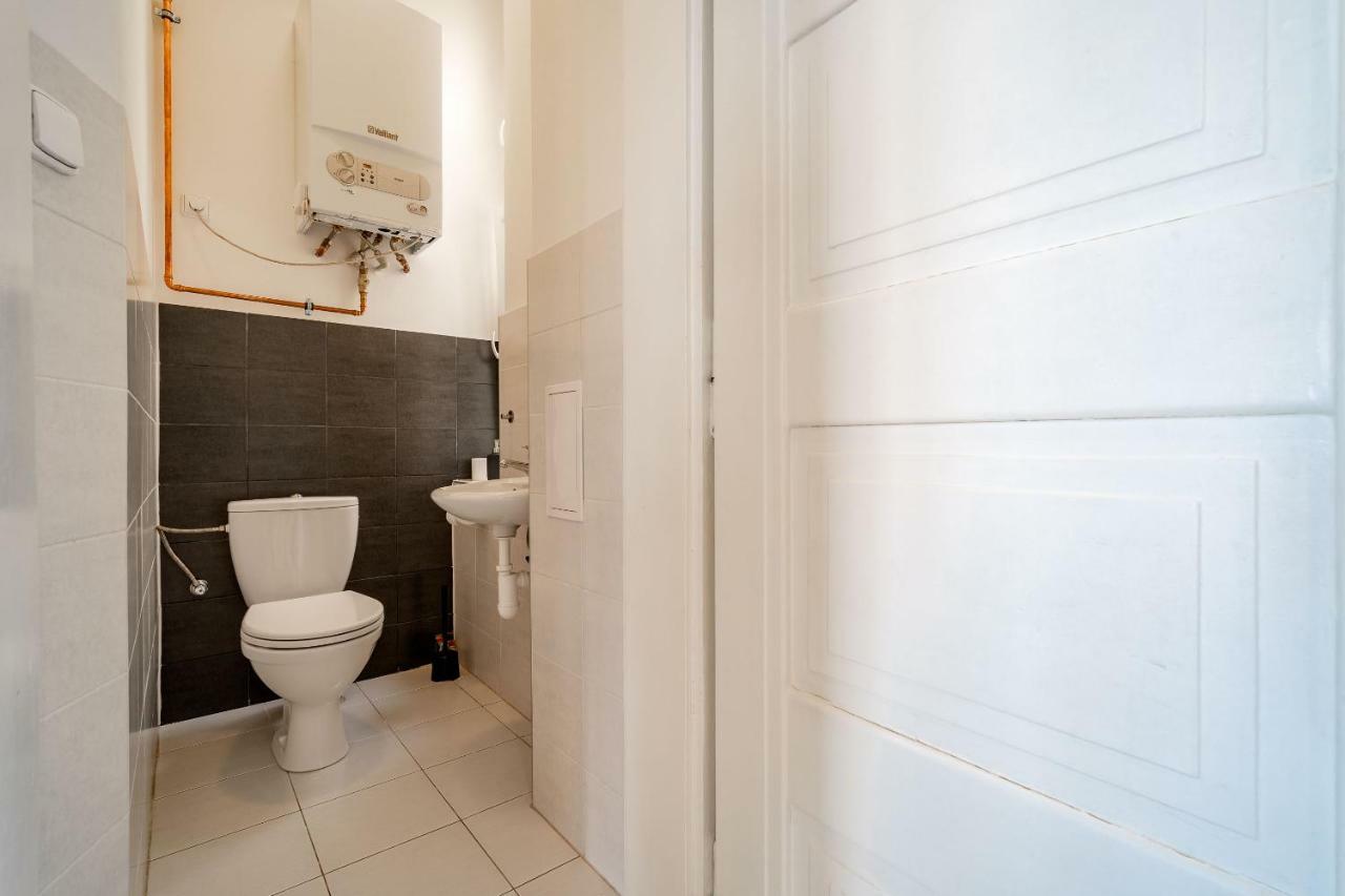 Avantguard Apartments براغ المظهر الخارجي الصورة